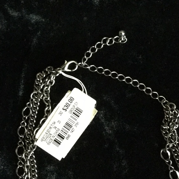 Necklace with clear beads. - Picture 3 of 4